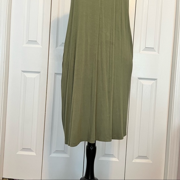 Time and Tru Olive sleeveless dress, 8-10 Medium - Picture 3 of 9